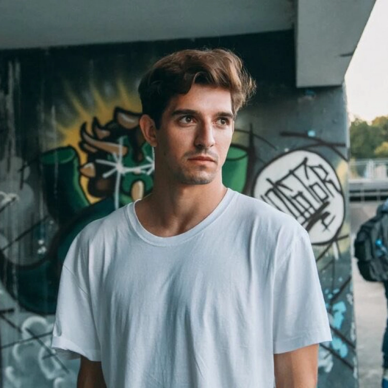 Андрей